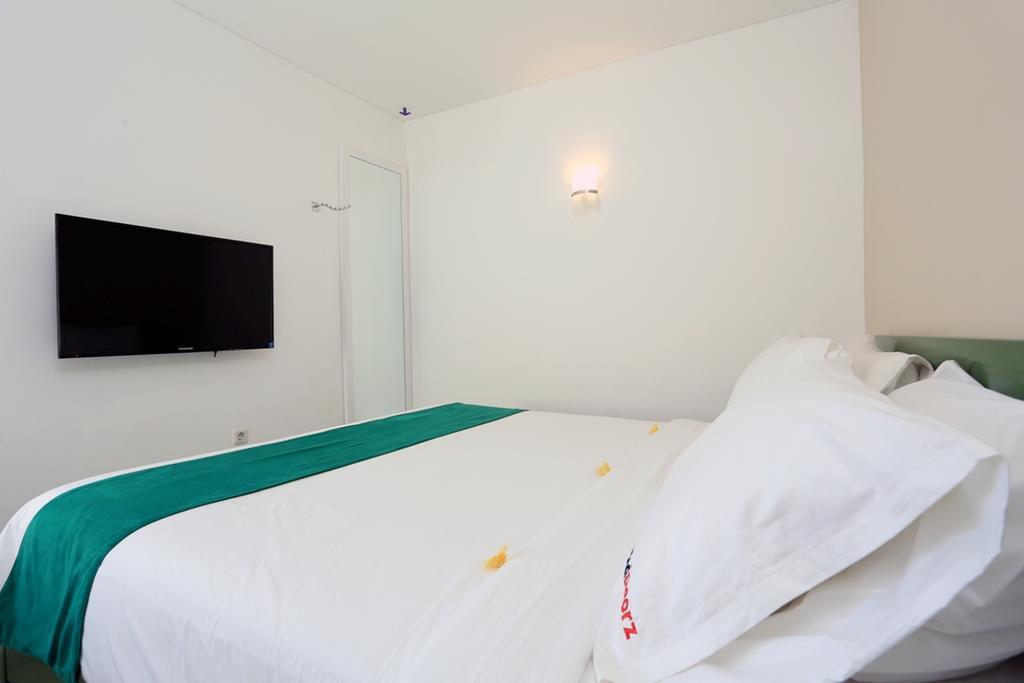 فندق Reddoorz Near Pantai Jerman كوتا المظهر الخارجي الصورة